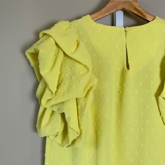 THML Ruffle Sleeve Top - Picture 14 of 16